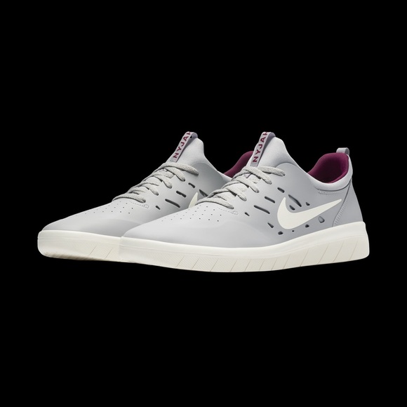 Nike Other - Nike SB Nyjah Free Atmosphere Grey True Berry